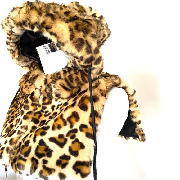 {1 left } Leopard Print Faux Fur Hoodie Attachment - Picture 2 of 6